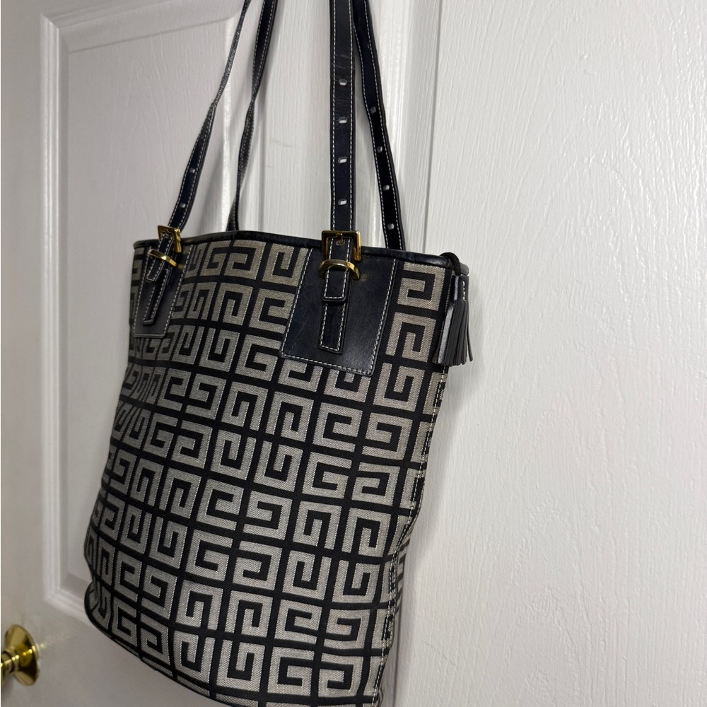 Givenchy Geometric Patterned Tote Bag - Black and Gray - Picture 2 of 11